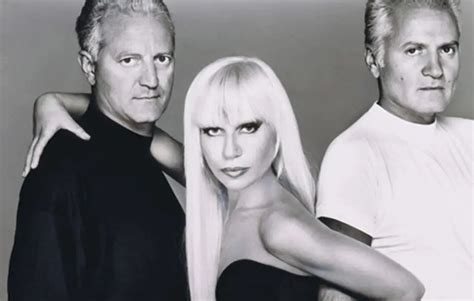 “Fratelli” di Santo Versace: la storia di un’azienda diventata mito